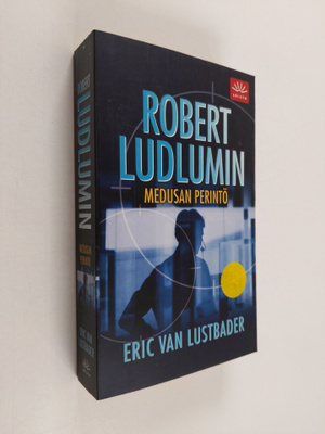 Eric Van Lustbader : Robert Ludlumin Medusan perintö - Me...