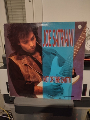 Joe Satriani – Not Of This Earth - vinyyli