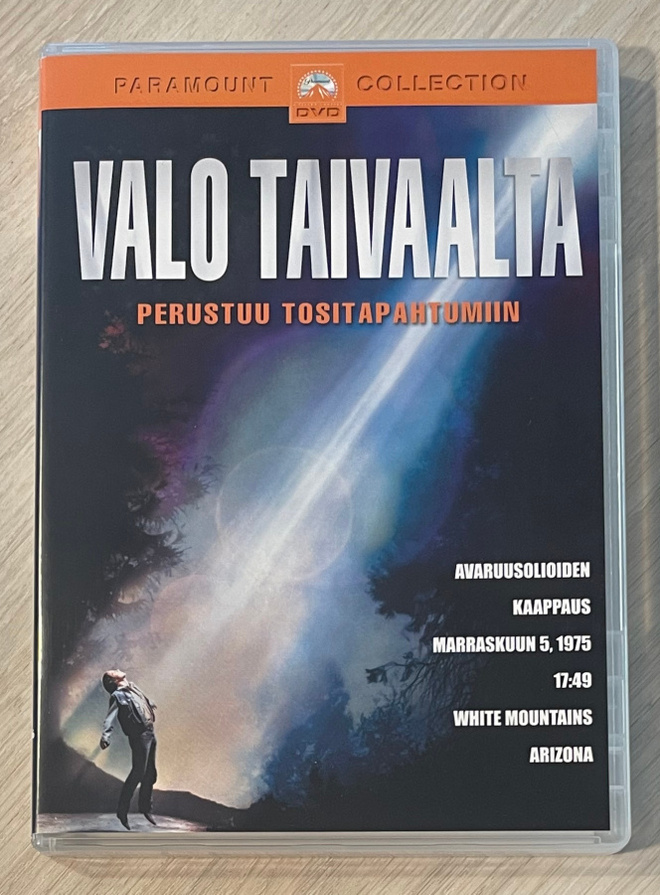 Valo taivaalta - Travis Waltonin tapaus (1993)