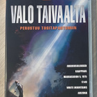 Valo taivaalta - Travis Waltonin tapaus (1993) - pikkukuva 1