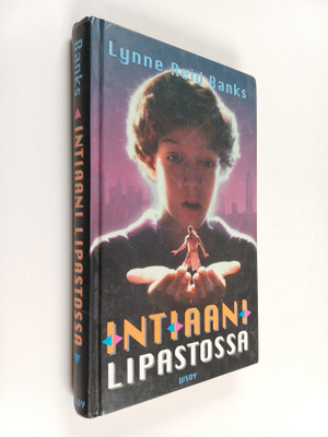 Lynne Reid Banks : Intiaani lipastossa