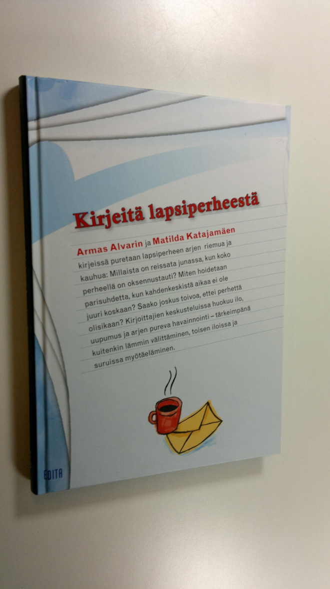 Armas Alvari : Kirjeitä lapsiperheestä