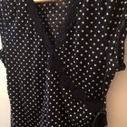 Musta-valkoinen Promod polkadots Toppi / T-paita - koko M - pikkukuva 4