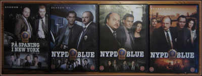 NYPD BLUE kaudet 1-4 DVD boxit (Kaikki suomennetut)