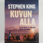 Stephen King : Kuvun alla - pikkukuva 1