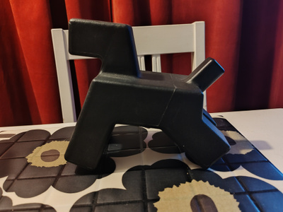 Eero Aarnio Wuff Koira