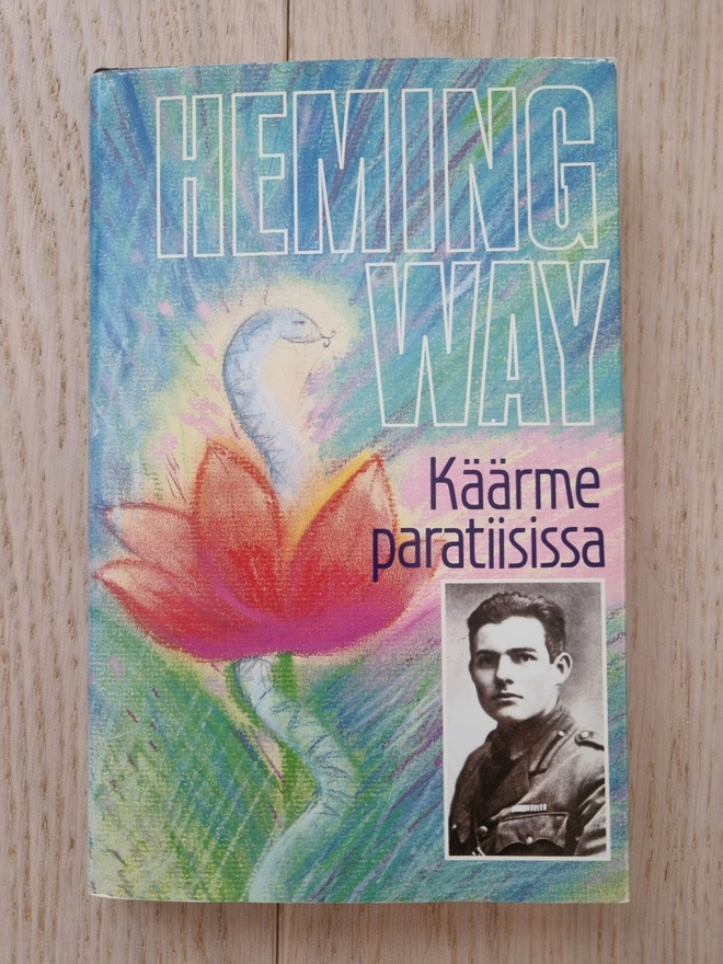 Hemingway Käärme paratiisissa