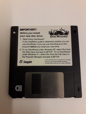 Seagate Disc Wizard (v.1996, Win 3.1 ja 95)
