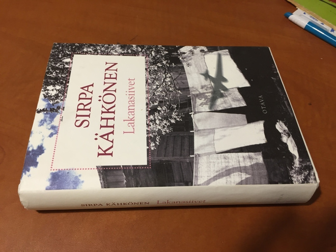 SIRPA KÄHKÖNEN LAKANASIIVET HYVÄ