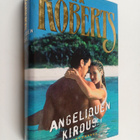 Nora Roberts : Angeliquen kirous - pikkukuva 1