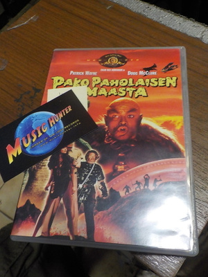 PAKO PAHOLAISEN MAASTA UUSI DVD (W)