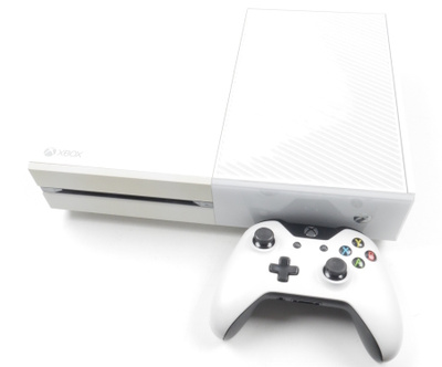 Xbox One White Console (500 GB)