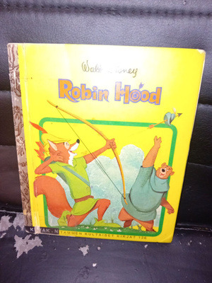 TKK 136 ROBIN HOOD ( SIS POSTIKULU)
