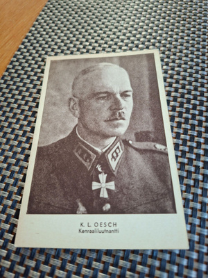 Z15 K.L.Oesch Kenraaliluutnantti