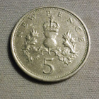 5 NEW PENCE 1975 - ELISABETH II - pikkukuva 2