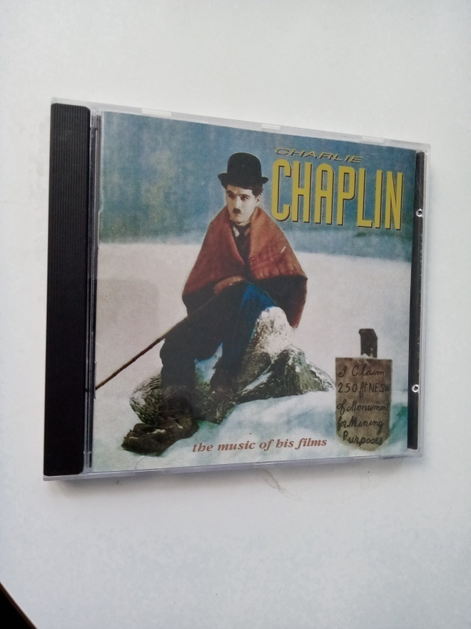 CD Charlie Chaplin – The Music Of His Films( Sis.postikulut)