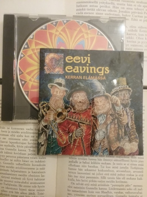 Leevi and the Leavings - Kerran elämässä (CD)