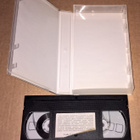 NOTRE DAMEN KELLONSOITTAJA VHS SESAM JUNIOR - pikkukuva 3