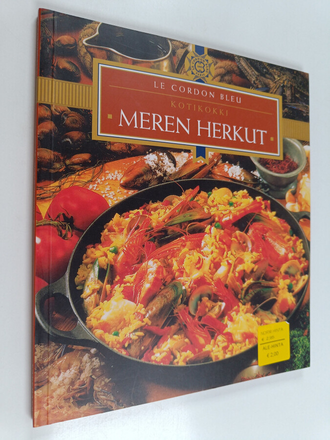 Kay (toim.) Halsey : Kotikokki : Meren herkut
