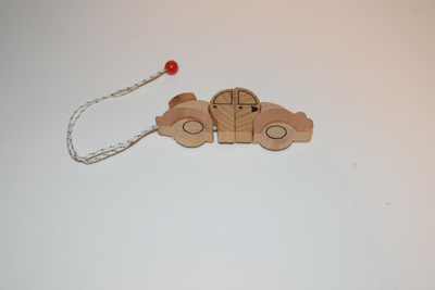 kinder puuauto