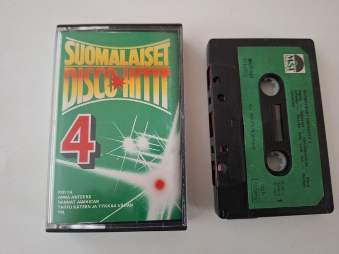 C-kasetti SUOMALAISET DISCO-HITIT 4  ( Meiju, Markus ym. )