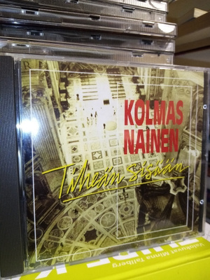 CD KOLMAS NAINEN : TIHEÄÄN SISÄÄN ( SIS POSTIKULU )