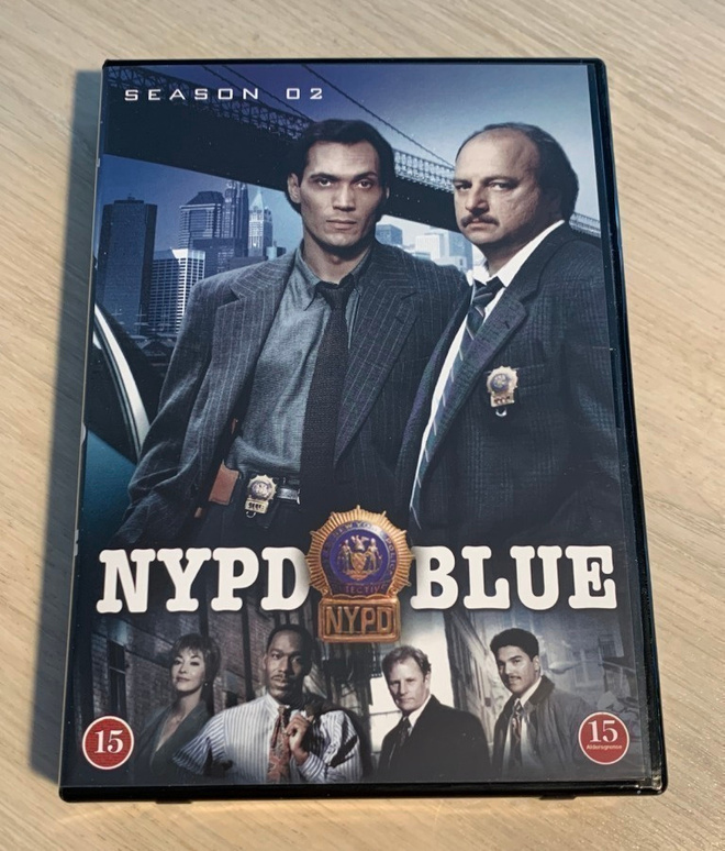NYPD Blue: Kausi 2 (6DVD) Emmy-palkittu rikossarja