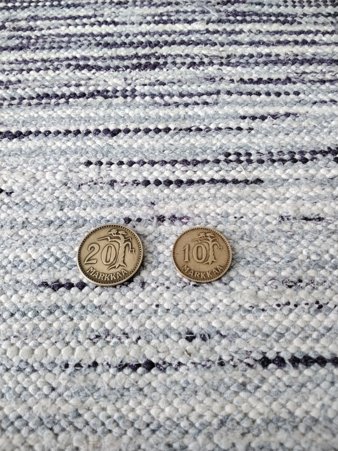 20 mk ja 10 mk vuosilta 1953 ja 1954
