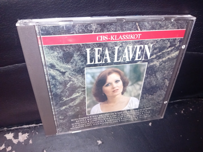 CD Lea Laven : CBS- Klassikot  ( SIS POSTIKULU )