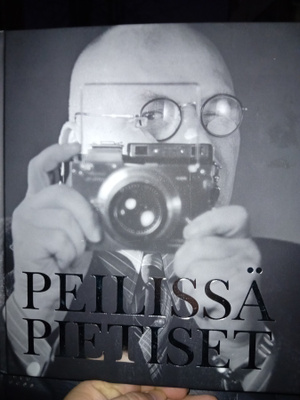 Häkkinen - Kukkonen - Pietinen - Saraste : Peilissä Pietiset