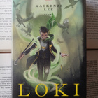 Lee Mackenzi - Loki: petoksen nuori jumala (nid.) - pikkukuva 1