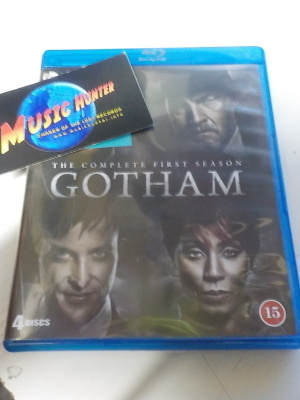 GOTHAM - COMPLETE FIRST SEASON UUSI BLU-RAY