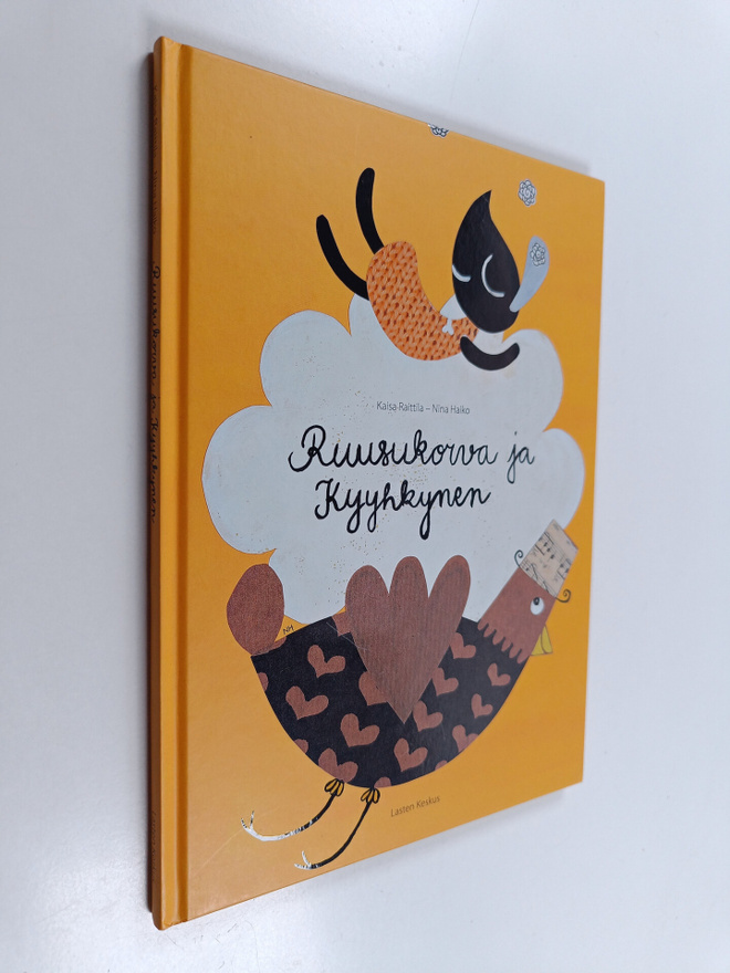 Kaisa Raittila ym. : Ruusukorva ja Kyyhkynen