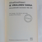 Alivaltiosihteeri "Se virallinen tarina" - pikkukuva 3