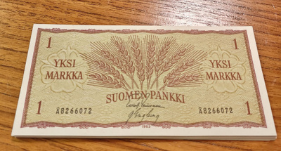 36kpl Suomen 1mk ja 100mk seteleitä (1963) (1957)peräkkäisiä