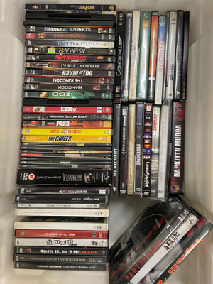 DVD levyjä (elokuvia ja musiikkikonsertteja) reilut 100 kpl