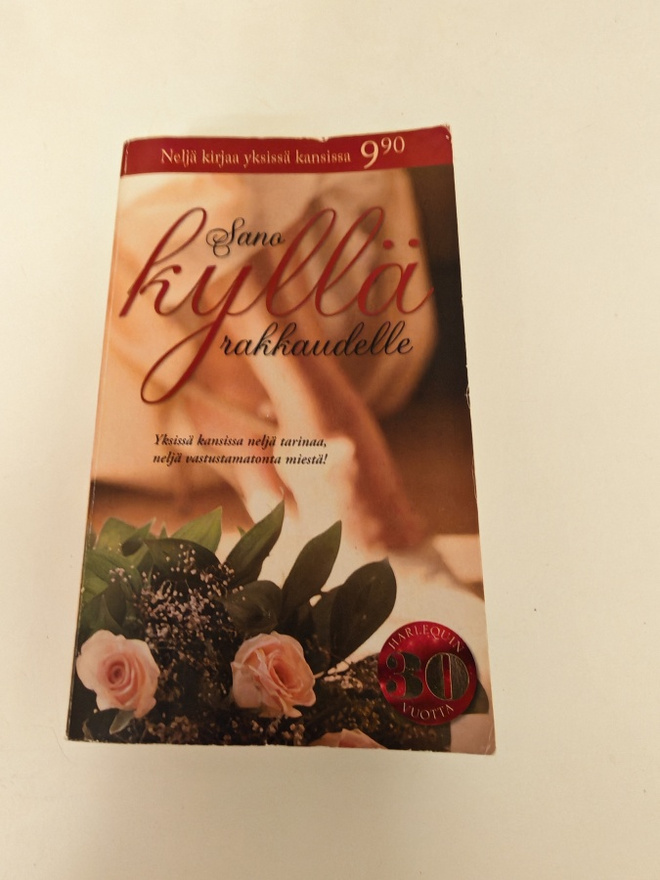 Sano kyllä rakkaudella (Harlequin antologia)