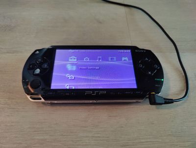 Sony PSP - käsikonsoli