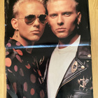 Bros julisteet ja Minisuosikki - pikkukuva 1