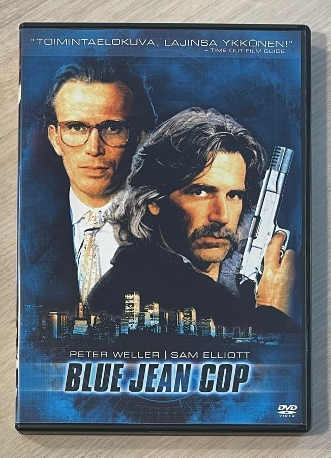 Farkkukyttä (1988) Peter Weller, Sam Elliott