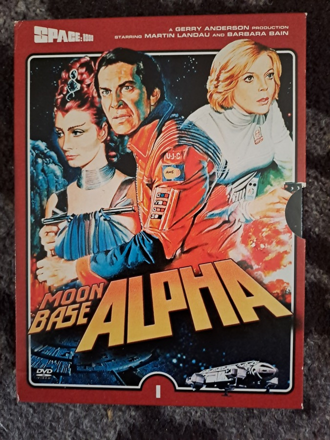 Space 1999,moonbase alpha