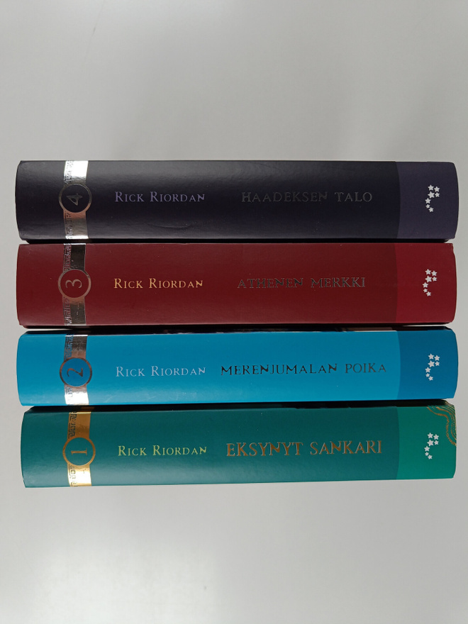 Rick Riordan : Olympoksen sankarit 1-4 : Eksynyt sankari ...