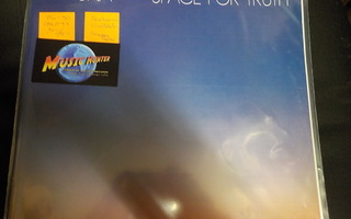 KARUNA - SPACE FOR TRUTH M-/M- LP