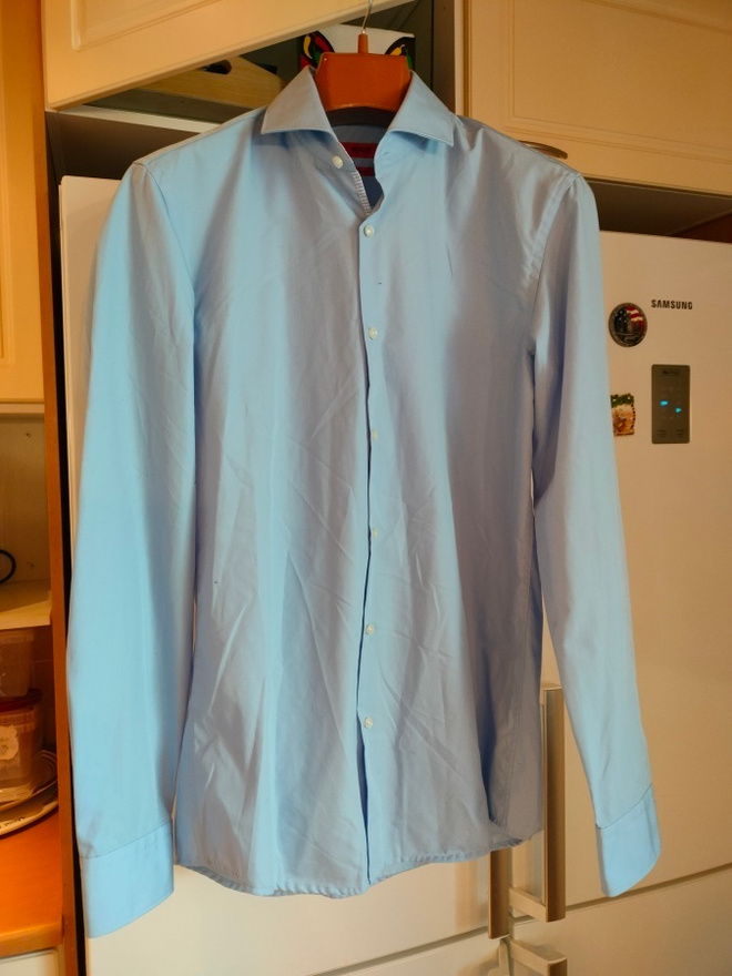 HUGO BOSS Kauluspaita S/39-koko. Slim fit.