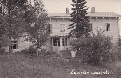 Lautsian Lomakoti . b642