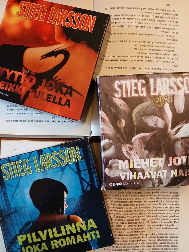 Stieg Larsson - Millennium-trilogia (äänikirja, CD)