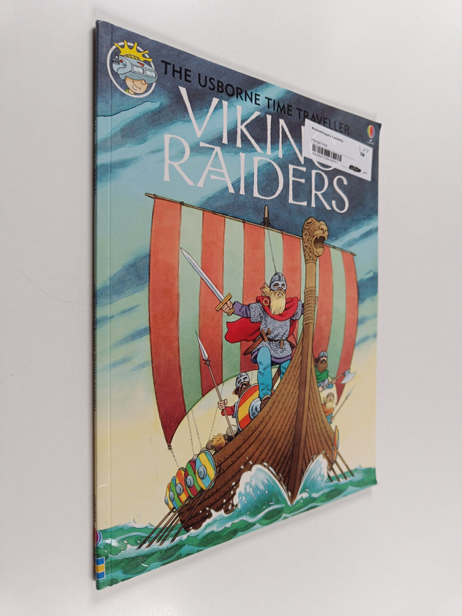 Anne Civardi ym. : Viking Raiders