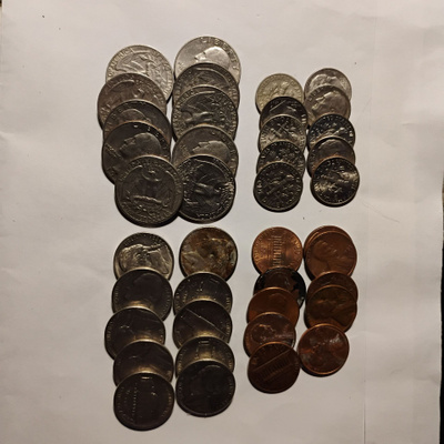 USA. One dime. One cent. Five cent Quater dollari.
