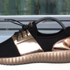 Sneakers 40 vapaa-ajan kenkä lenkkari musta kulta tehosteet - pikkukuva 1
