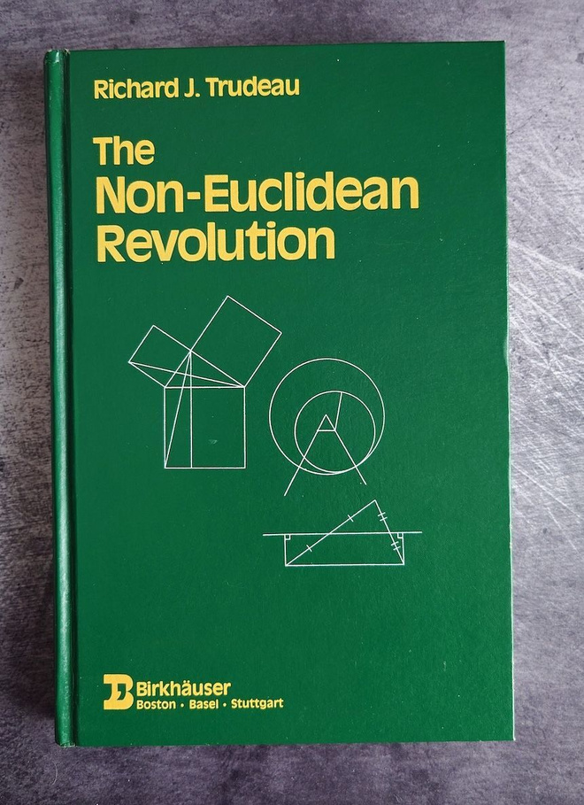 Richard J. Trudeau : The Non-Euclidean Revolution